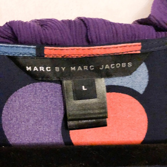 Marc By Marc Jacobs Silk Ruffled Sleeveless Blouse - Picture 2 of 5